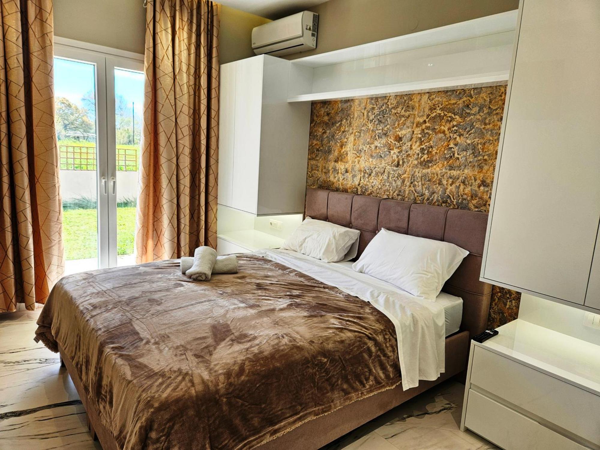Evelina Luxury Suites In Corfu Ypsos Exteriér fotografie
