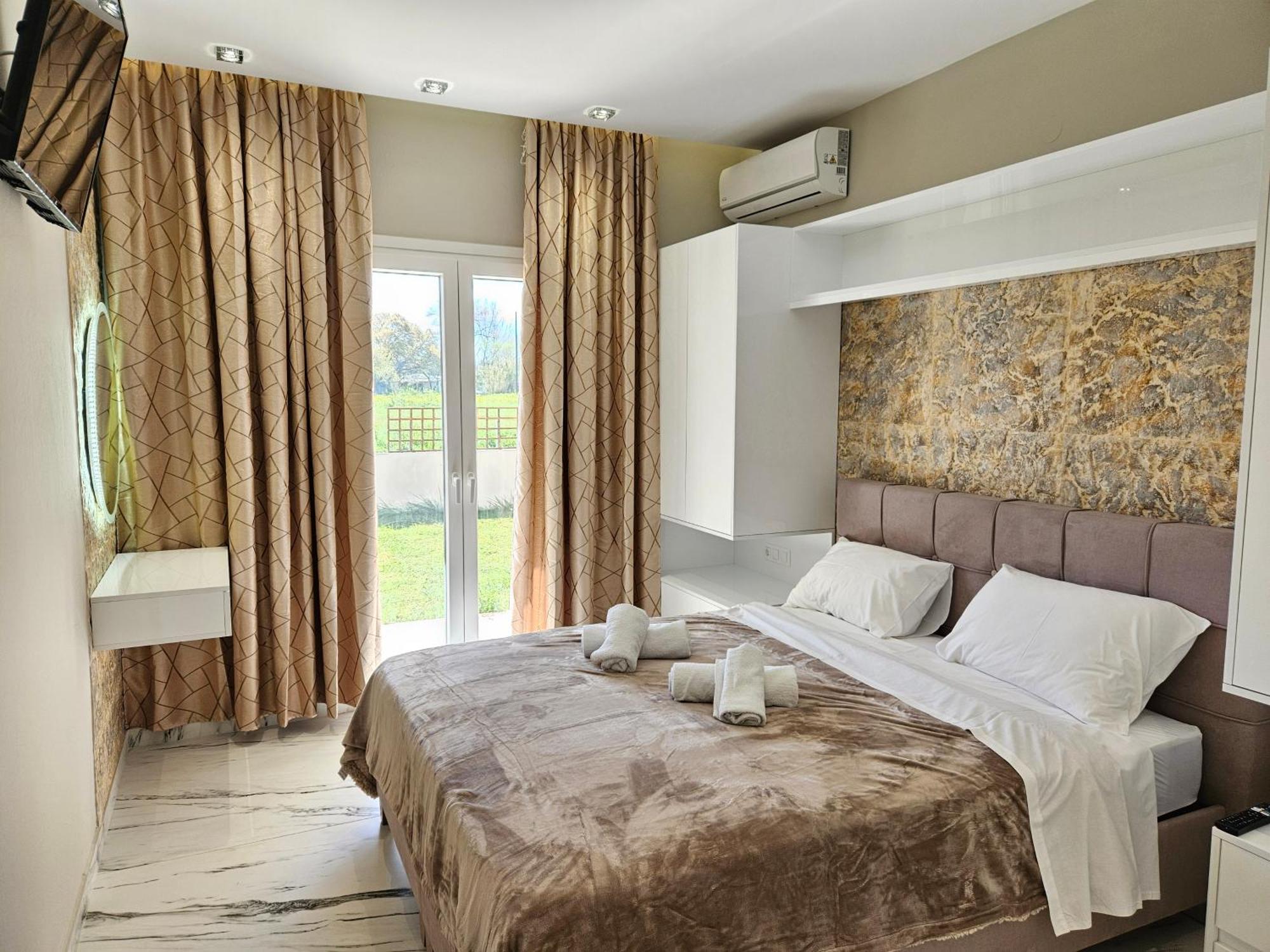 Evelina Luxury Suites In Corfu Ypsos Exteriér fotografie